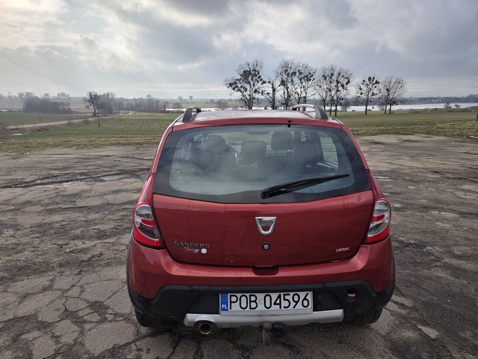 Dacia Sandero Stepway.2012r 1.6 Benzyna LPG..Hak.Niski przebieg