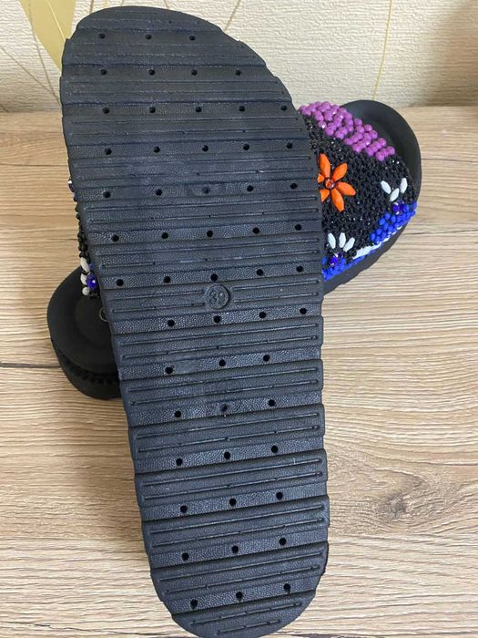 Шлепки босоножки. Новые