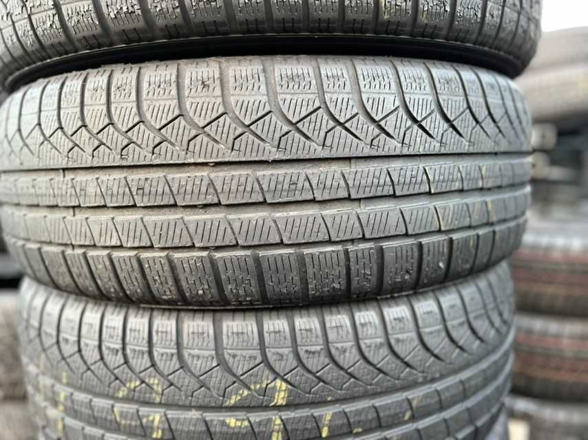 235/60/R20 Pirelli Sottozero (Зима) Дружківська 12