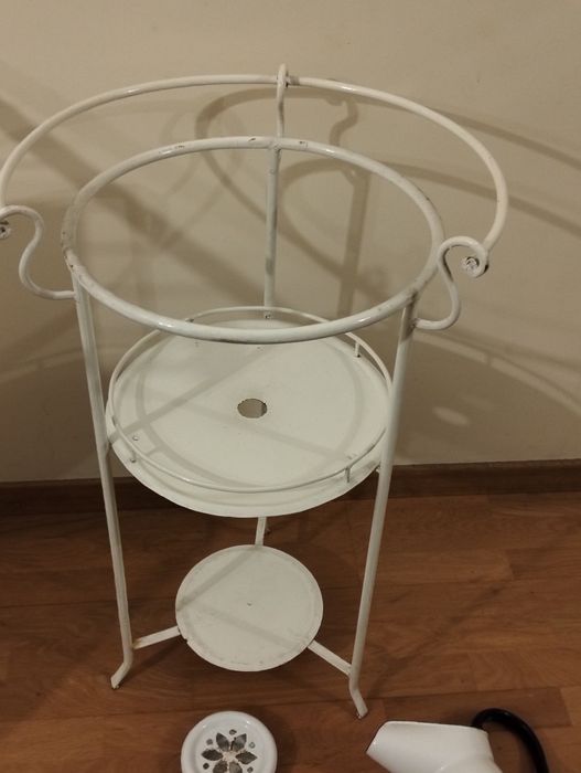 Lavatório vintage em metal e esmalte