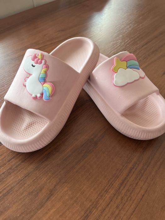 Klapki dla dziewczynki