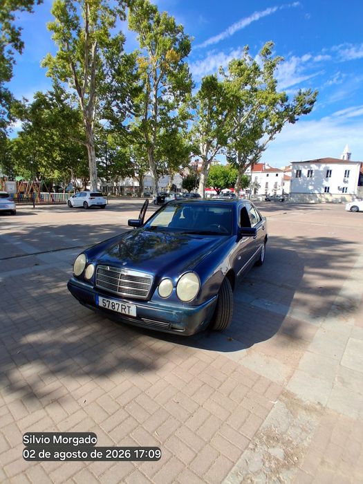Mercedes E220 Diesel