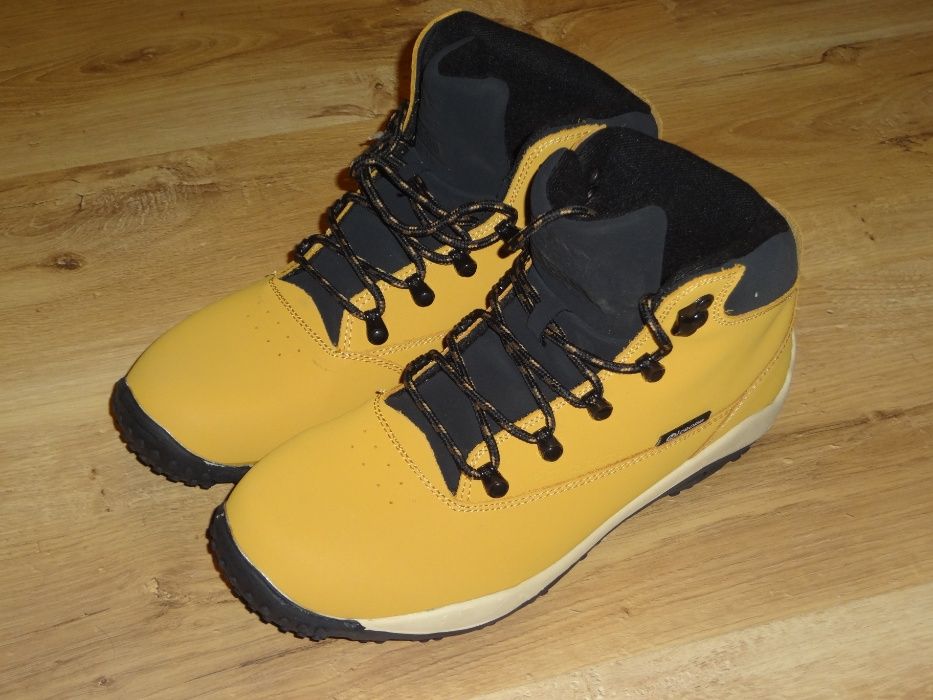 Trapery CROPP skóra naturalna 44.