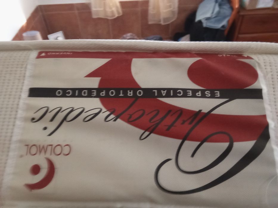 Colchão ortopédico com extrato de cama