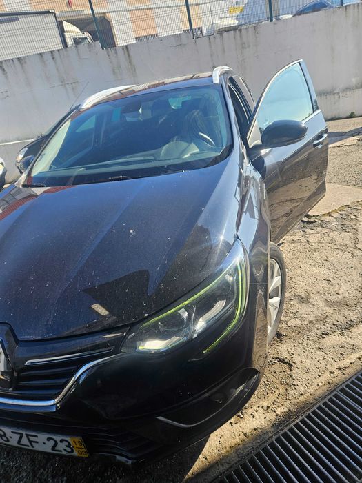 RENAULT MEGANE 1 lV Sport 1.5 COMO NOVA