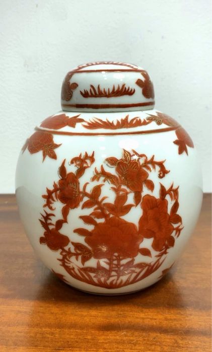Pote de gengibre chinês.