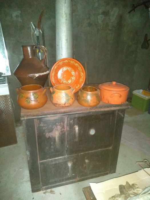 3 Caçarolas muito antigas em barro