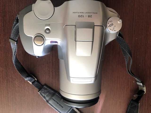 Пленочный фотоаппарат Olympus IS-500 под ремонт или на запчасти