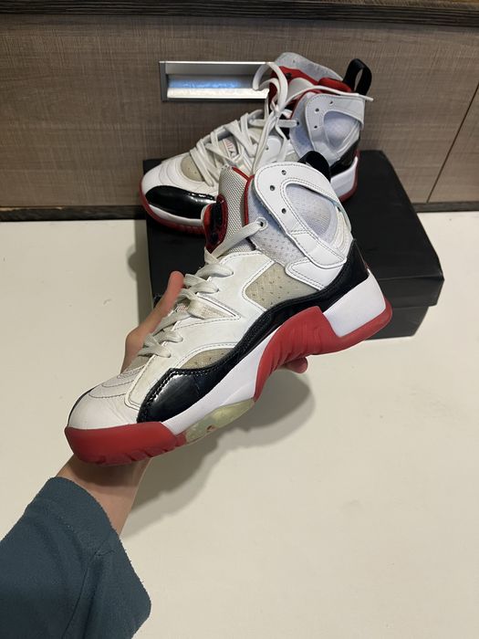 Кроссівки Nike Air Jordan 11 13 Two Trey 39