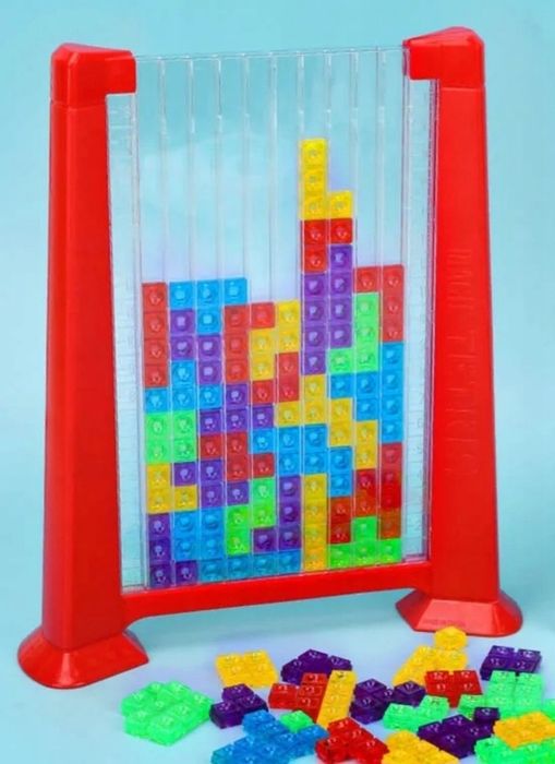 Gra logiczna ukladanka tetris stojący