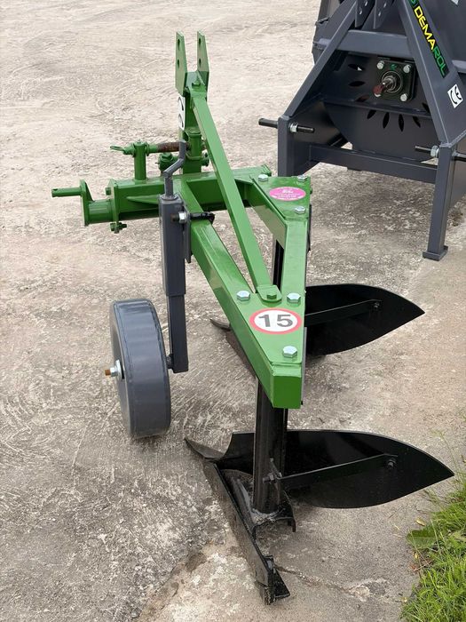 Mini pług kubot do mini ciągników 2-skibowy