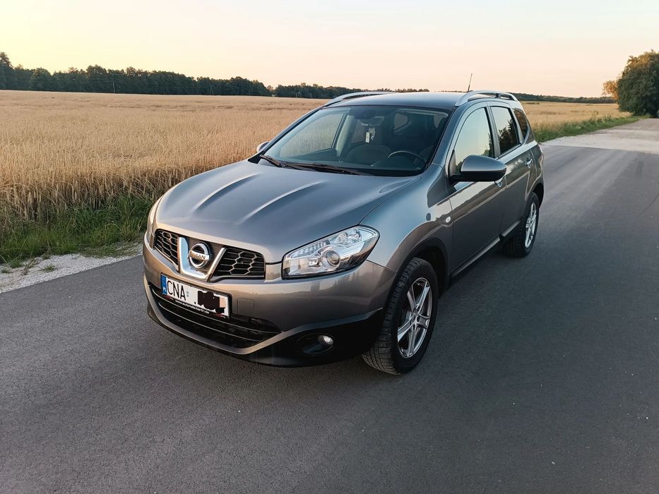 Nissan Qashqai+2