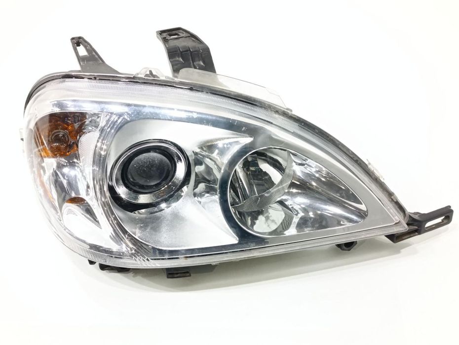 Farol Direito Mercedes-Benz Clase Ml Bm 163