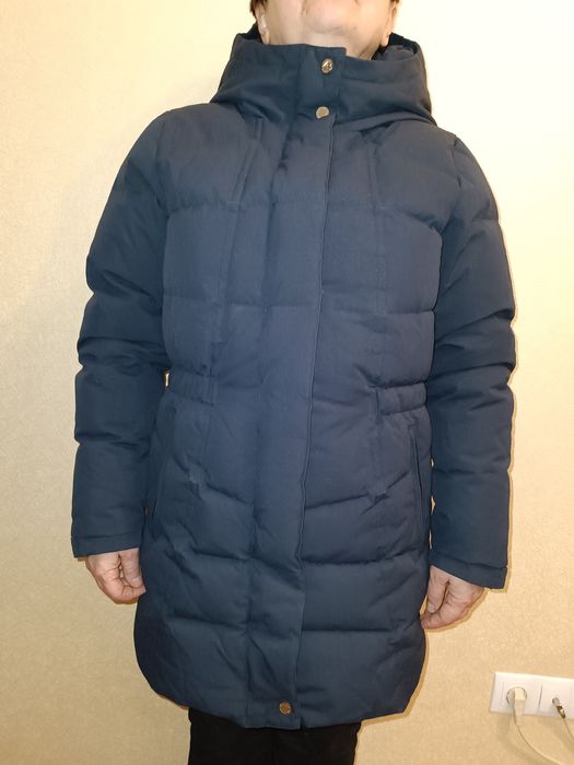 Женский Пуховик  тёмно-синего цвета Eluine