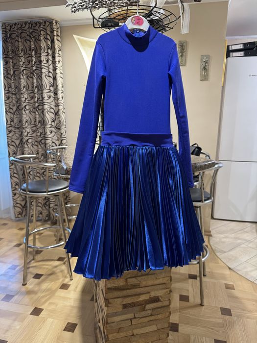 Яскравий бейсик | рейтингове бальне плаття | змагання