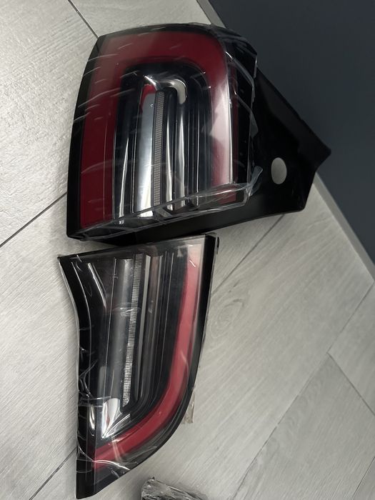 Фари Tesla Model 3 Євро