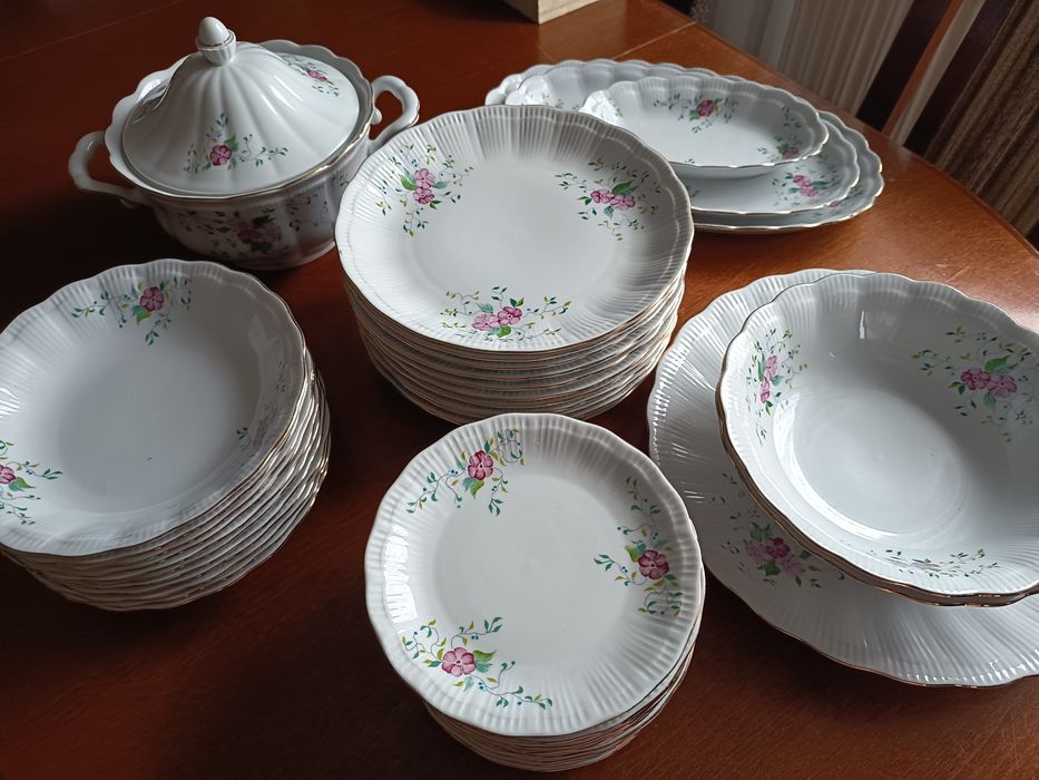 Wałbrzych - Iwona / Róża Chodzieska - Zastawa stołowa, serwis obiadowy