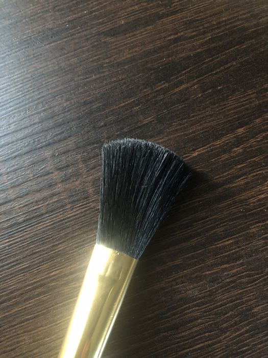 Pędzelek do makijażu 48tknu