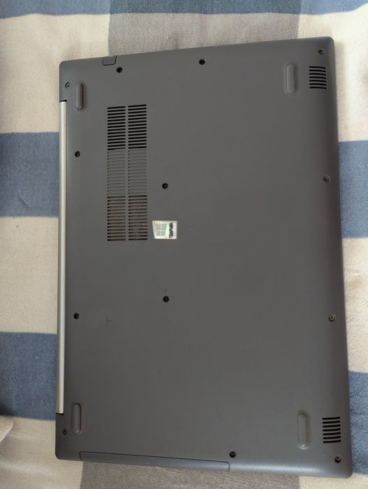 Ноутбук Lenovo Ideapad 320-15 ISK 6gb/1tb
