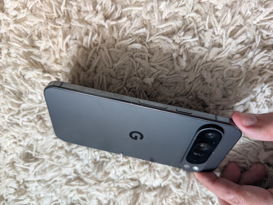 Google Pixel 9Pro XL 256gb Obsidian Newerlock