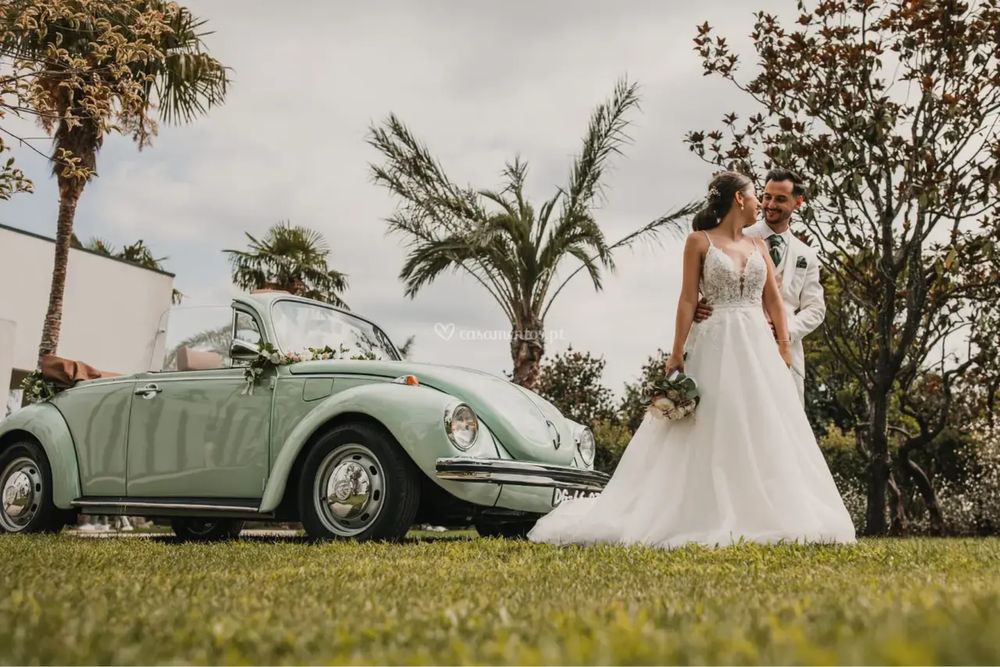 Aluguer Casamentos / Eventos Carros Classicos Carochas