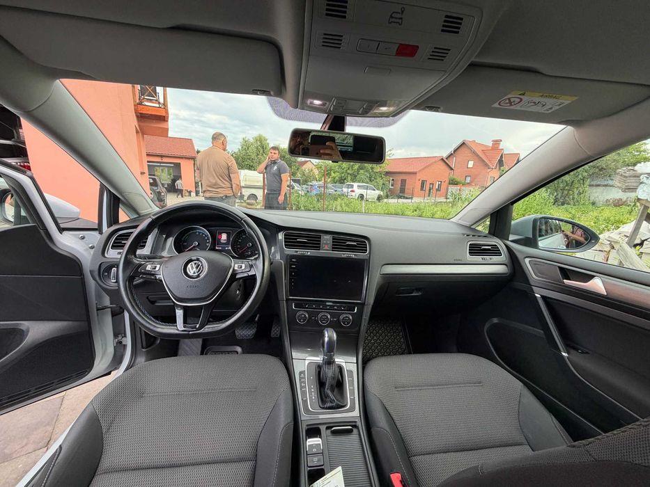 VW Egolf 2017 36 квт