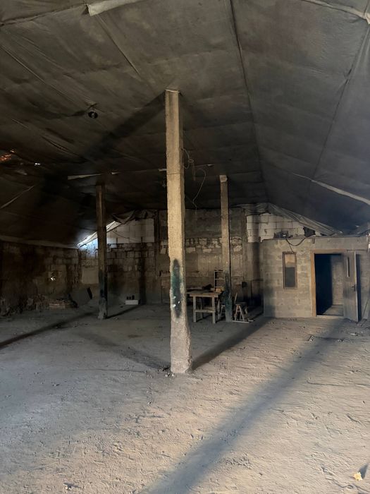 Продається складське приміщення