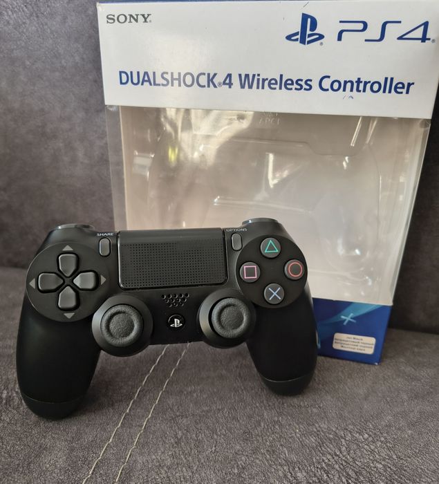Джойтик  Dualshock 4(Jet Black)