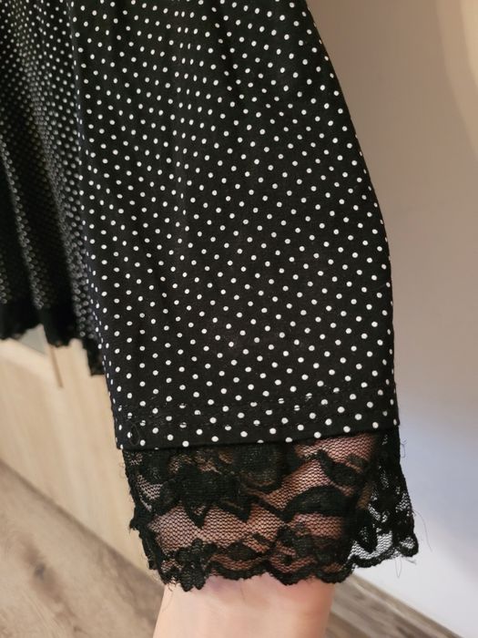 Spódnica w kropki