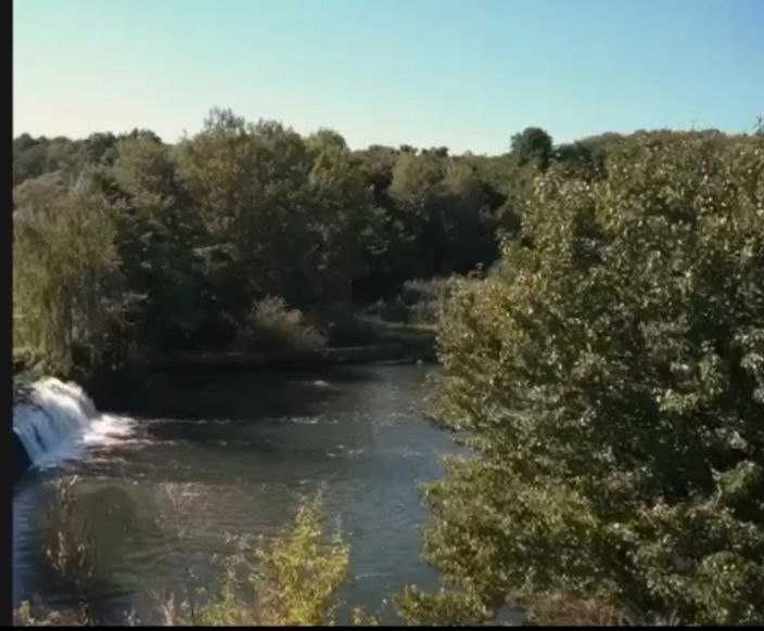 Продаж обʼєкту рекреації в Летичівському районі. 7 га  землі з власним озером та безкраїм лісом