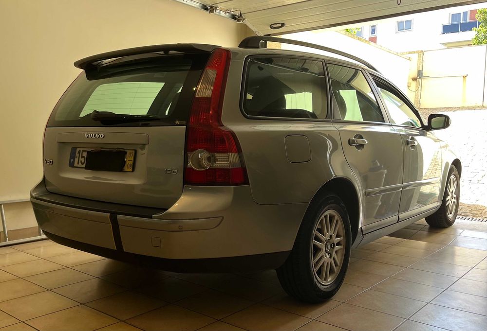 Volvo V50 em excelente estado