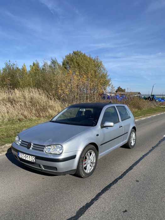 Vw Golf IV 16v Klima Szydłowiec •
