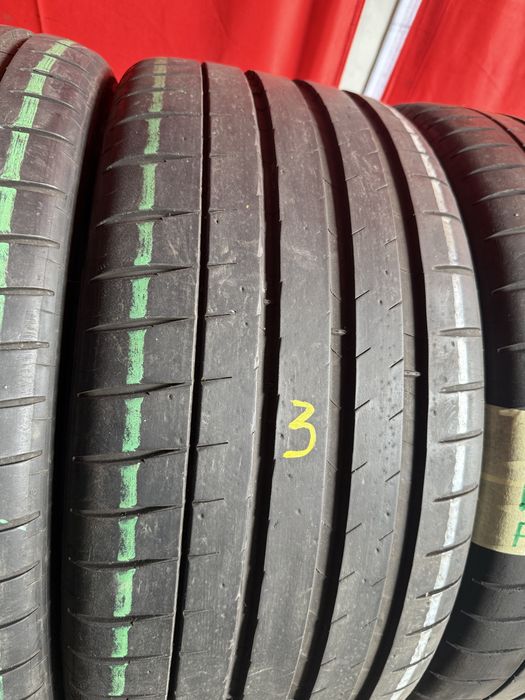Pneus 235/35/20 Michelin Homolgacao Tesla Impecaveis