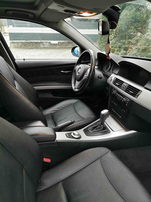 BMW 320i (E90) | 2006 | Automat | Skóra | Navi | PDC | Szyberdach