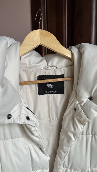 Zara Пуховик EUR S