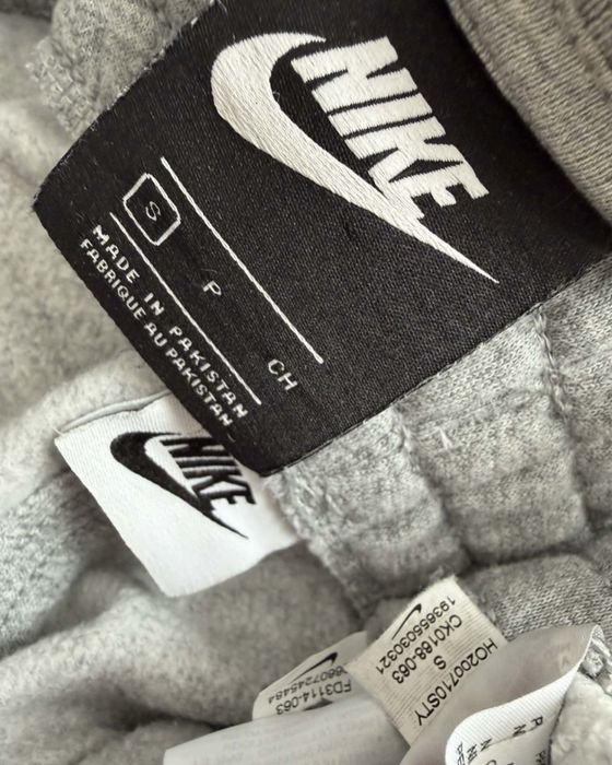Zestaw dresowy nike s