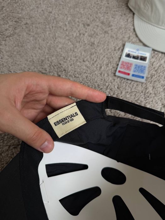 Кепка Fear Of God Essentials (FOG)