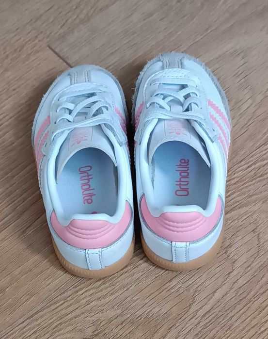 Sapatilhas Adidas Samba de Criança (Como Novas)