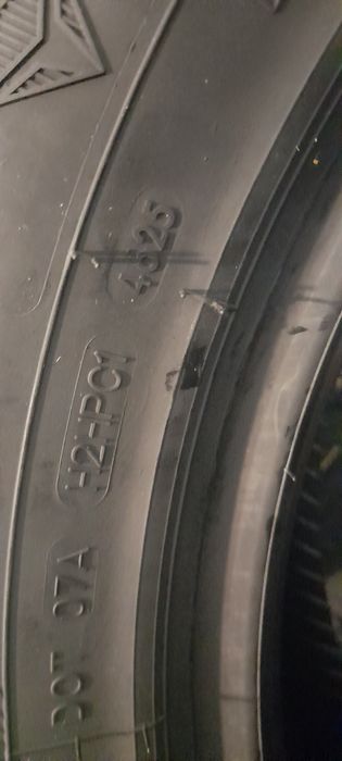 Pneus  Novos  Super Preço  205.55.16 ONYX 40€ Novos