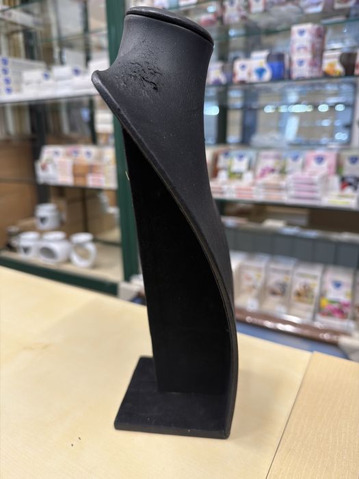 Popiersie ekspozycyjne do biżuterii