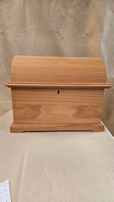 Caixa/Baú de madeira