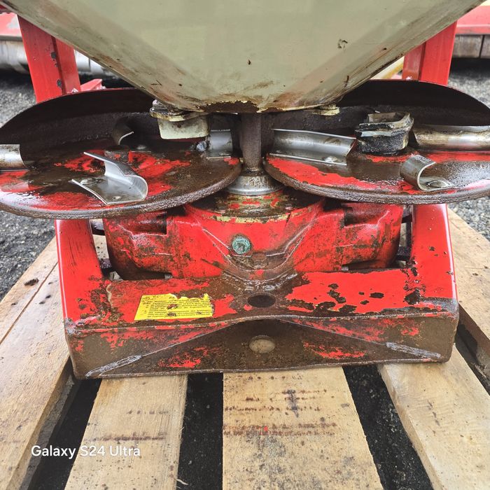 Rozsiewacz nawozu Rauch komet ZS 800 N