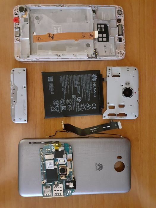 Телефон HUAWEI Y5 2018 MYA-U29