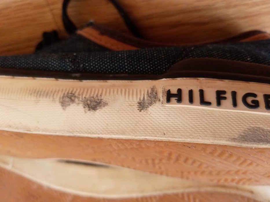 Trampki tenisówki męskie Tommy Hilfiger roz 43 wkł 27,5