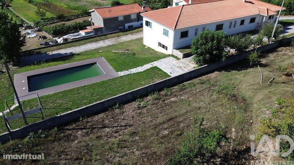 Casa de Campo T4 em Vila Marim de 600,00 m2