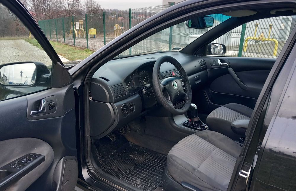 4x4_Skoda_Octavia_1.9 TDI_Alu 16_Climatronic_Bez Korozji_4x4_OKAZJA