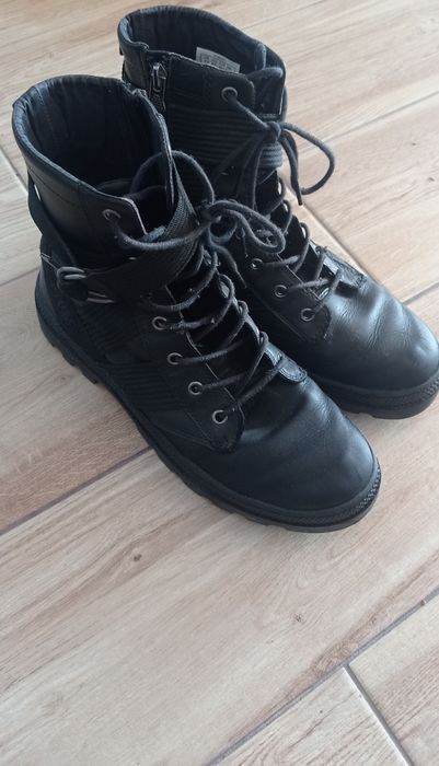 Damskie buty Palladium  rozm. 41