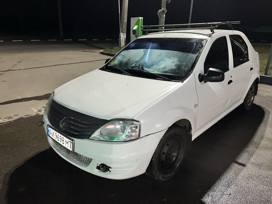 Логан 2011 год газ бензин