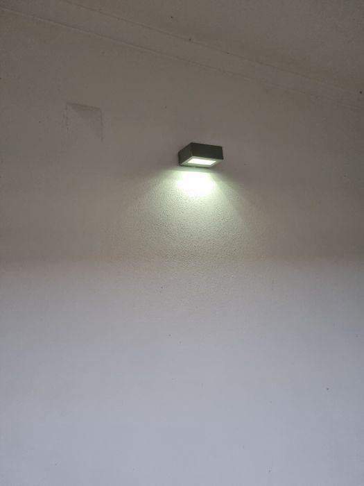 4 aplicos led de esterior.