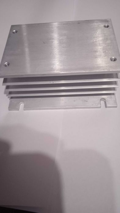 Радіатор для твердотільних реле.